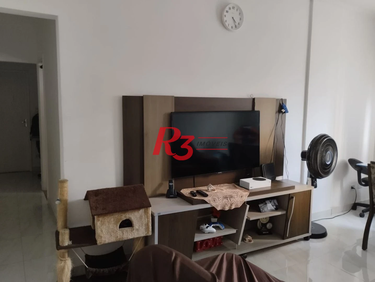 Vendo apartamento todo reformado Bairro Campo Grande. OPORTUNIDADE!!