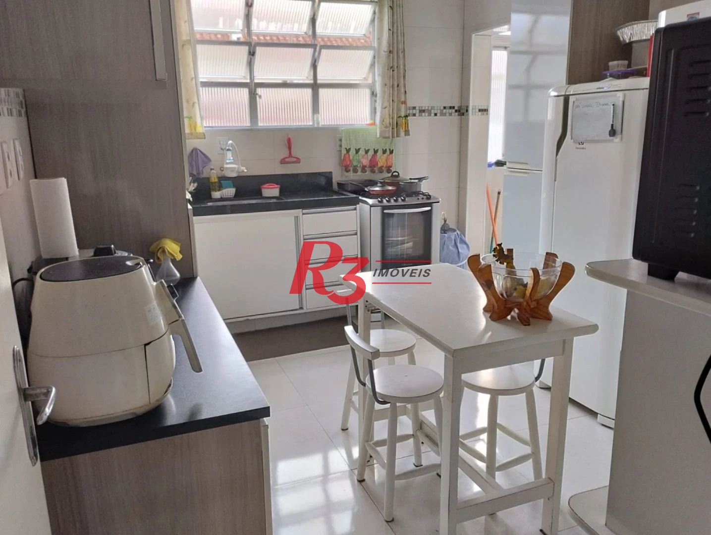 Vendo apartamento todo reformado Bairro Campo Grande. OPORTUNIDADE!!