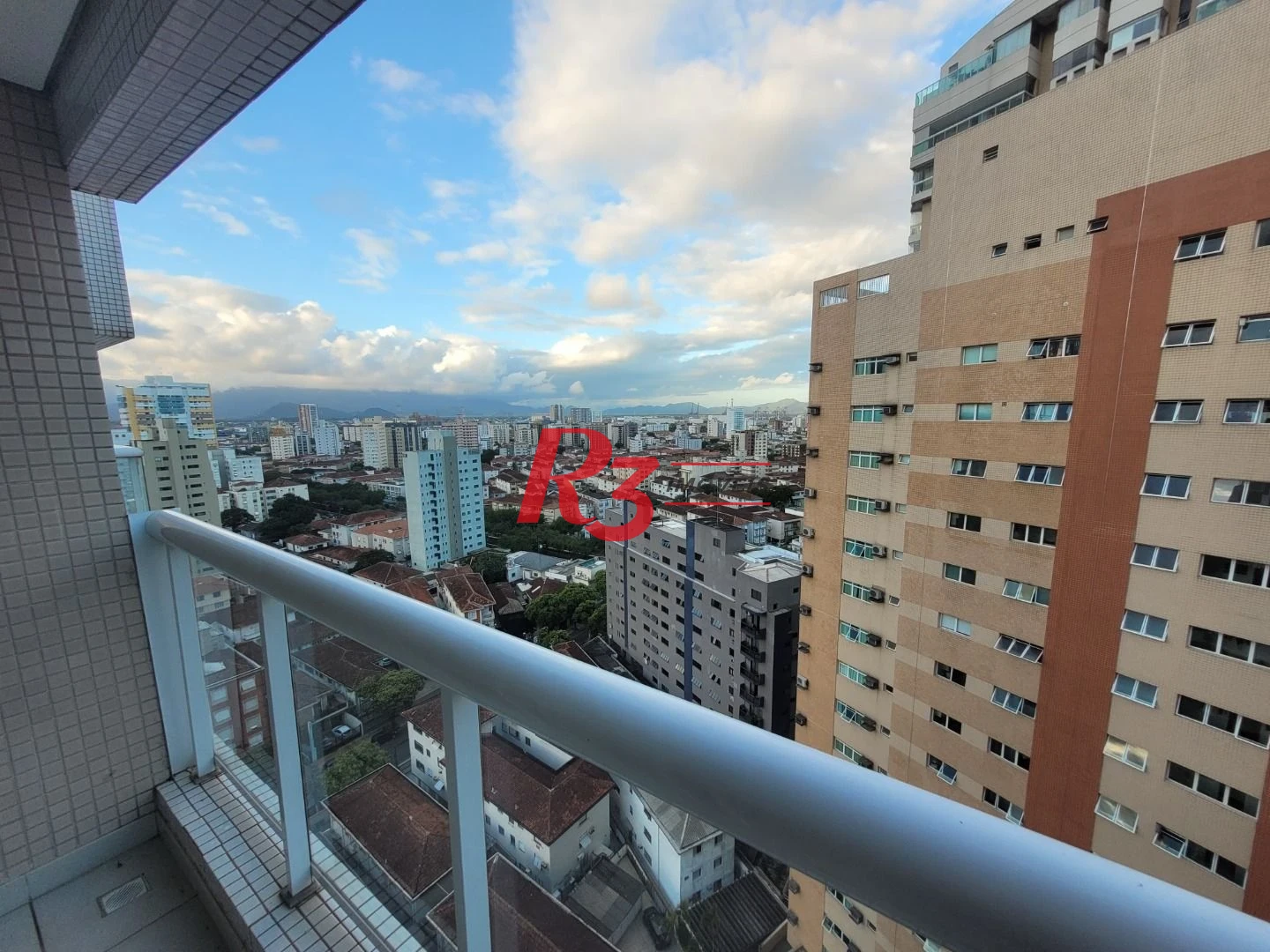 Apartamento com 3 dormitórios para alugar, 93 m² por R$ 7.500,02/mês - Boqueirão - Santos/SP