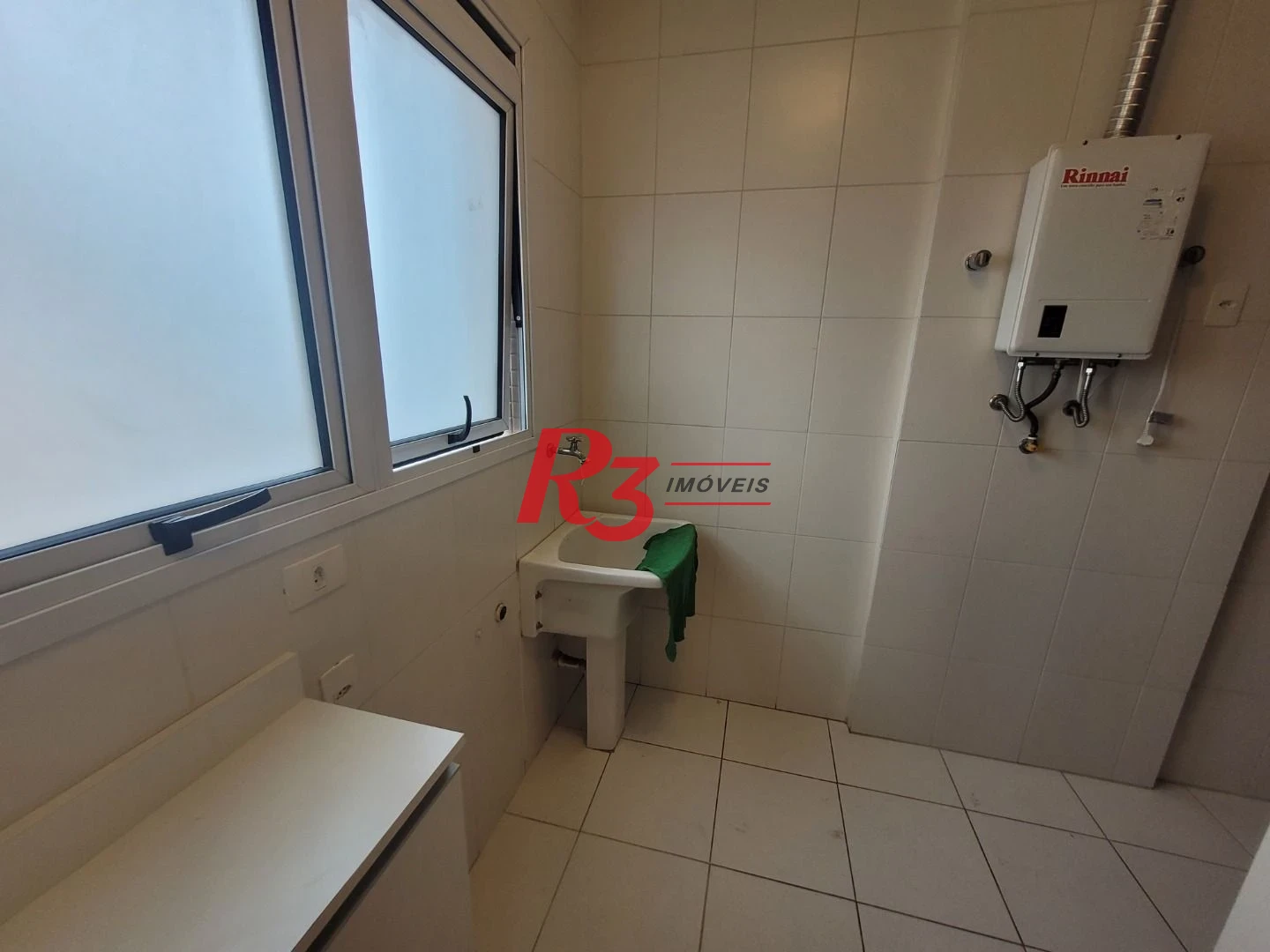 Apartamento com 3 dormitórios para alugar, 93 m² por R$ 7.500,02/mês - Boqueirão - Santos/SP