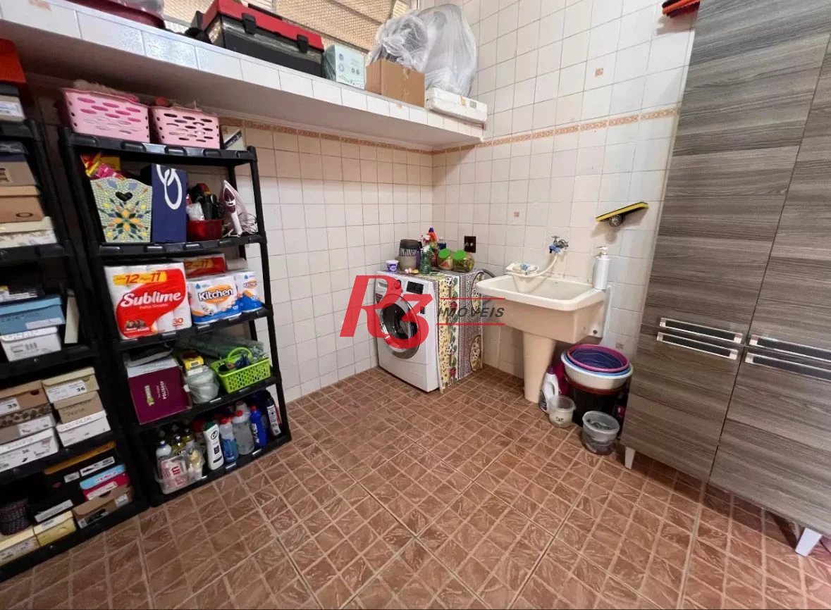 Casa com 2 dormitórios à venda, 115 m² por R$ 420.000,00 - Vila São Jorge - São Vicente/SP