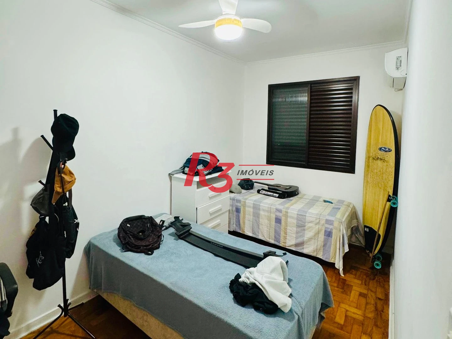 Apartamento com 2 dormitórios à venda, 70 m² por R$ 375.000,00 - Embaré - Santos/SP