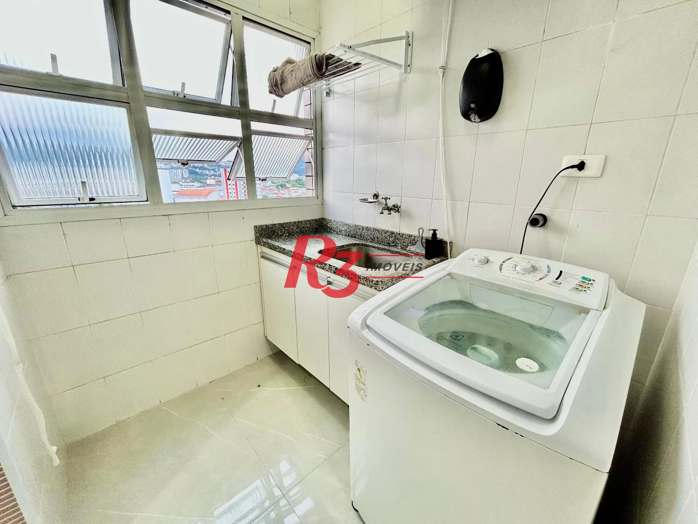 Cobertura com 3 dormitórios à venda, 137 m² por R$ 1.100.000,00 - Campo Grande - Santos/SP