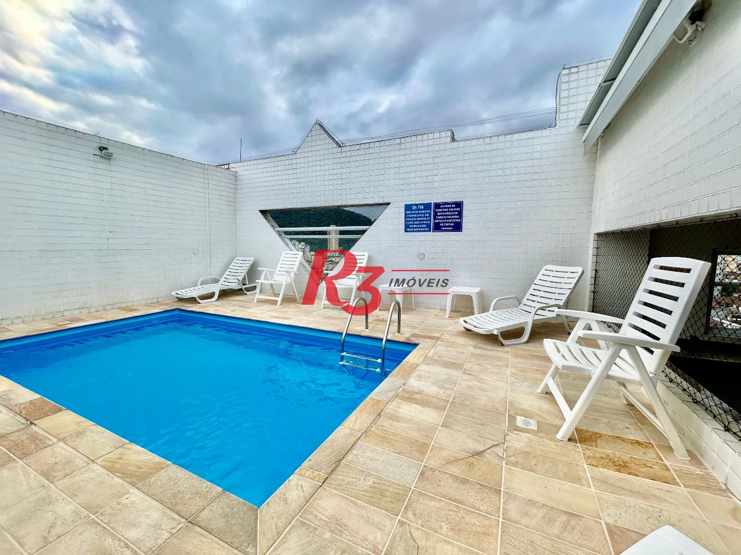 Cobertura com 3 dormitórios à venda, 137 m² por R$ 1.100.000,00 - Campo Grande - Santos/SP