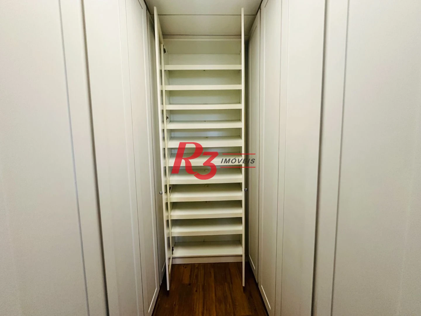 Cobertura com 4 suítes à venda na Vila Rica, 440 m² por R$ 8.000.000 - Santos/SP