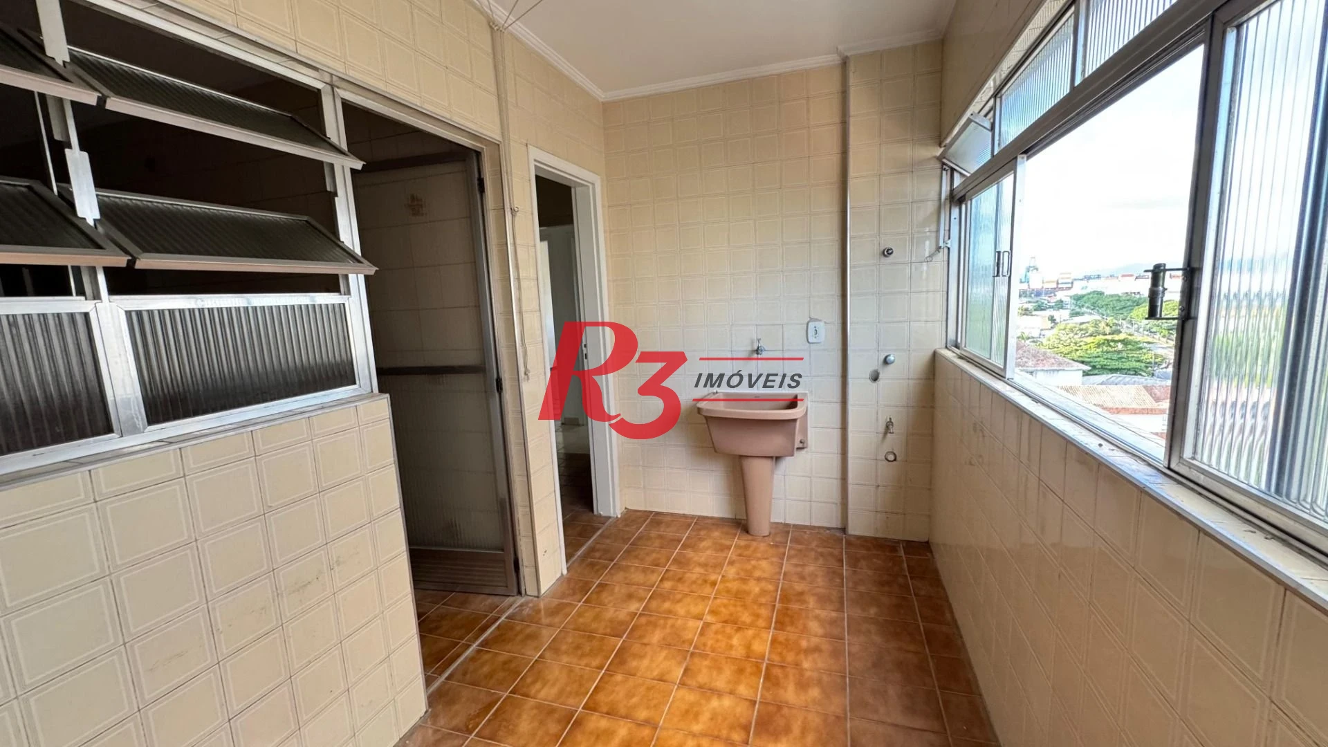 Apartamento com 3 dormitórios para alugar, 112 m² por R$ 4.250,00/mês - Embaré - Santos/SP