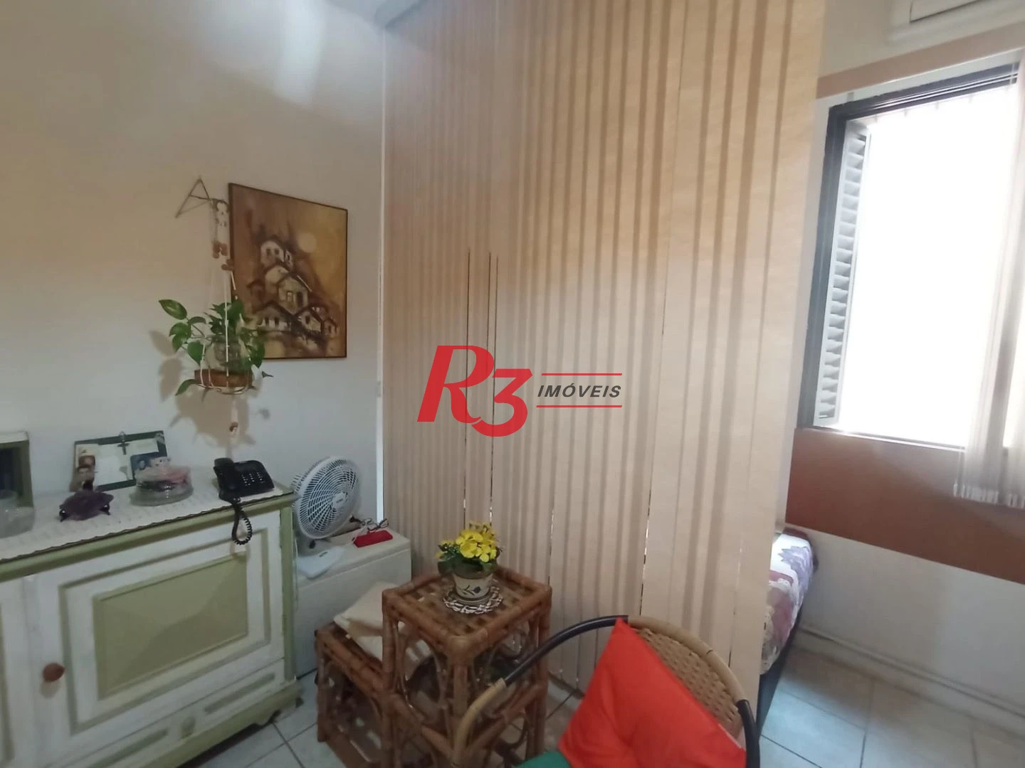 Kitnet com 1 dormitório à venda, 32 m² por R$ 290.000,00 - Ponta da Praia - Santos/SP