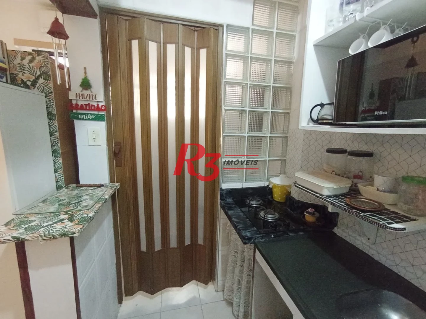 Kitnet com 1 dormitório à venda, 32 m² por R$ 290.000,00 - Ponta da Praia - Santos/SP