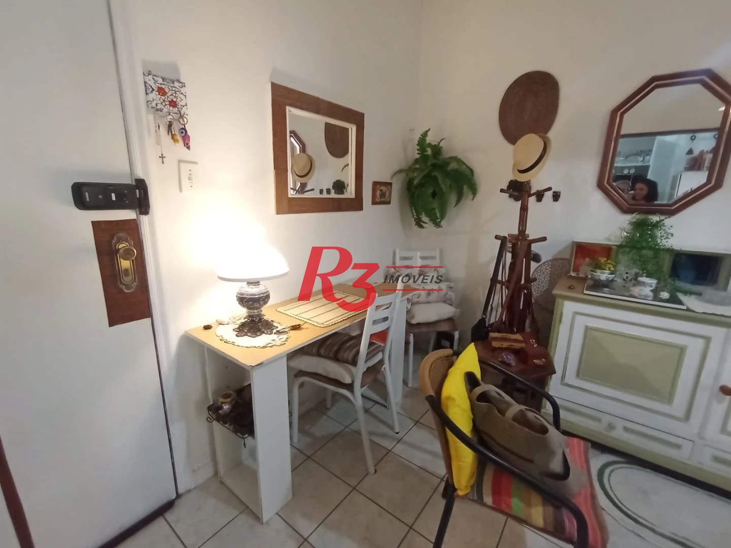 Kitnet com 1 dormitório à venda, 32 m² por R$ 290.000,00 - Ponta da Praia - Santos/SP