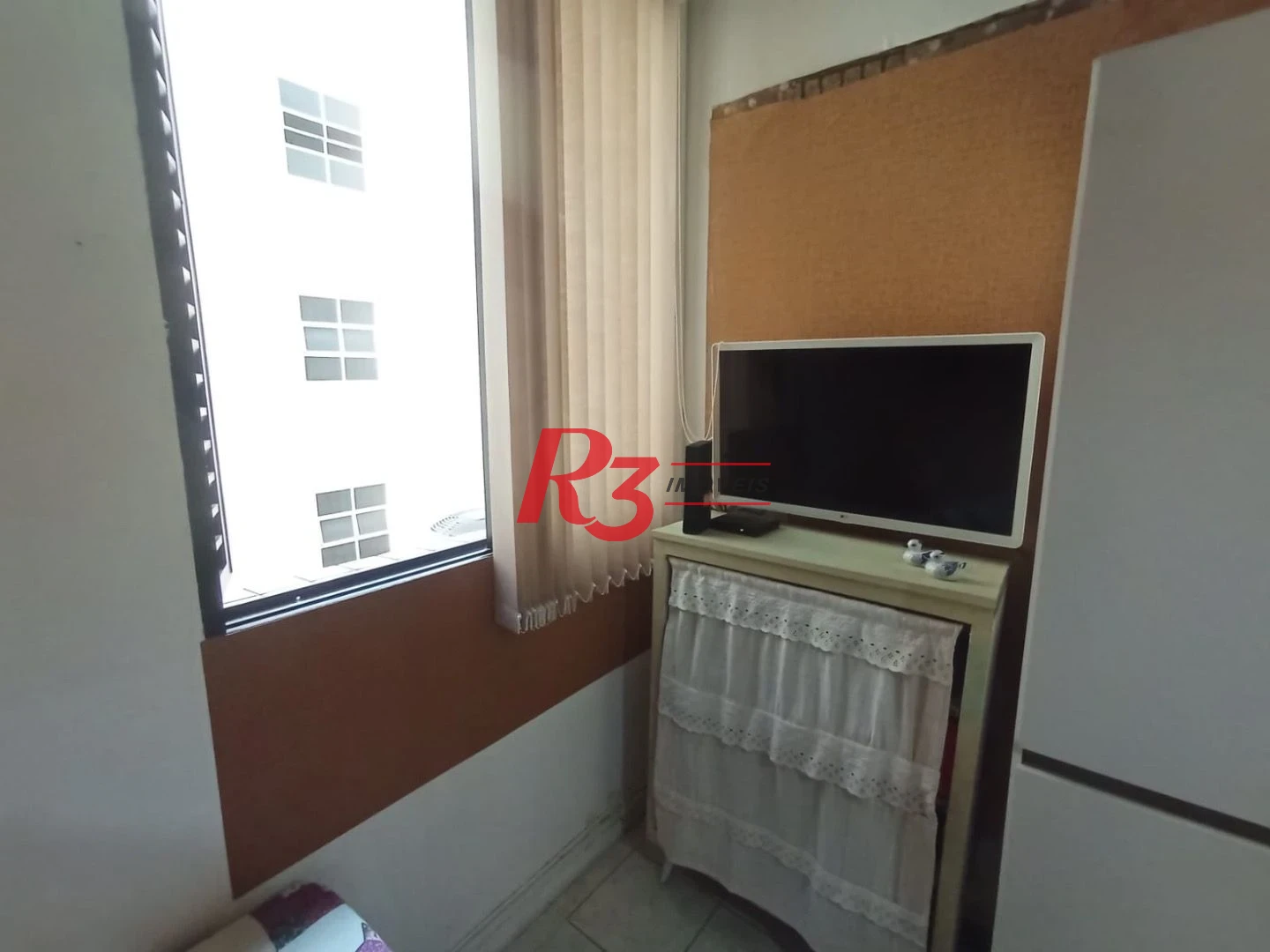 Kitnet com 1 dormitório à venda, 32 m² por R$ 290.000,00 - Ponta da Praia - Santos/SP