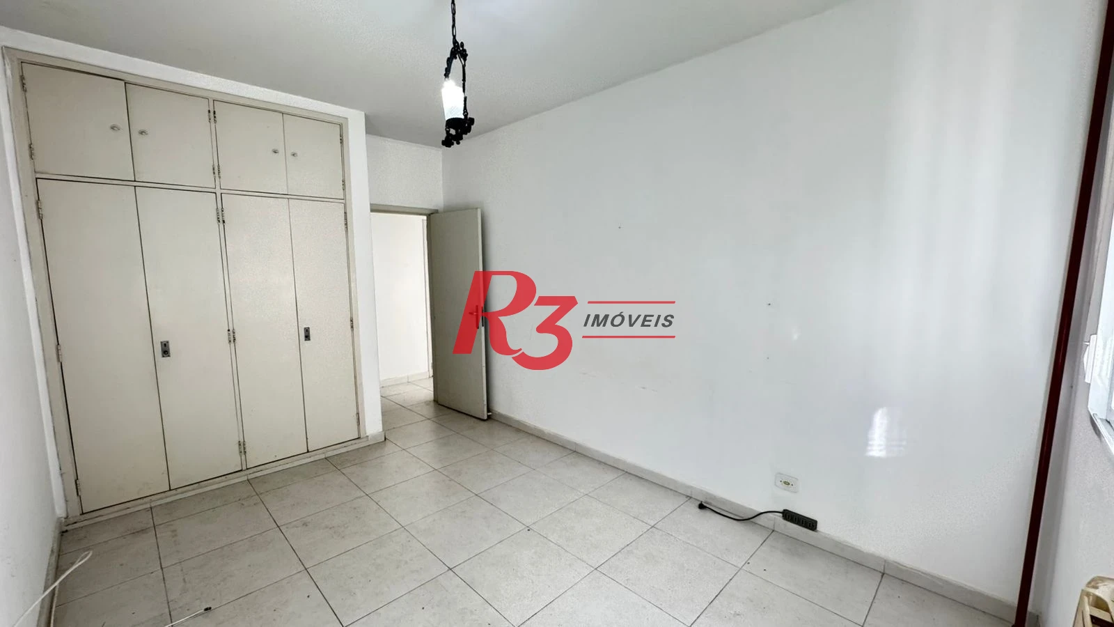 Apartamento com 3 dormitórios para alugar, 140 m² por R$ 5.094,07/mês - Gonzaga - Santos/SP