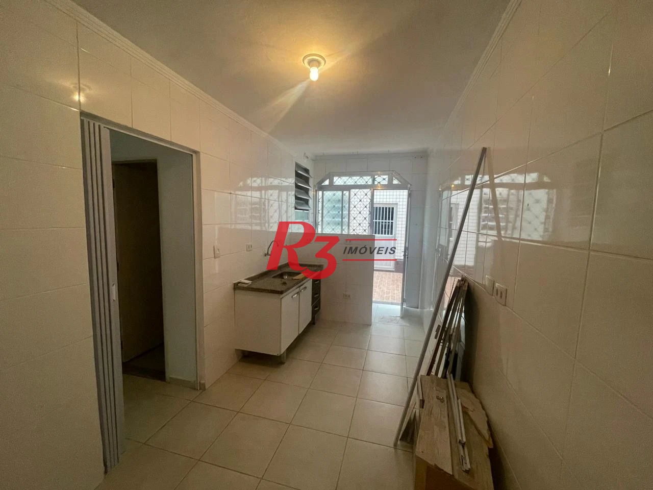 Apartamento com 2 dormitórios para alugar, 90 m² por R$ 2.600,00/mês - Encruzilhada - Santos/SP