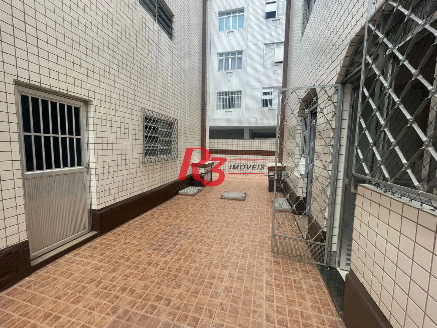 Apartamento com 2 dormitórios para alugar, 90 m² por R$ 2.600,00/mês - Encruzilhada - Santos/SP