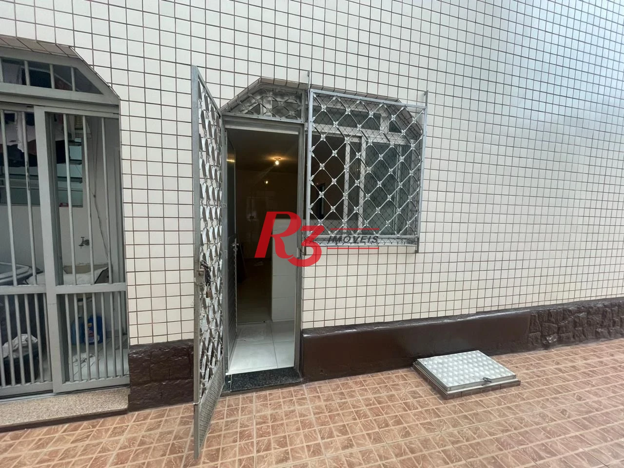 Apartamento com 2 dormitórios para alugar, 90 m² por R$ 2.600,00/mês - Encruzilhada - Santos/SP