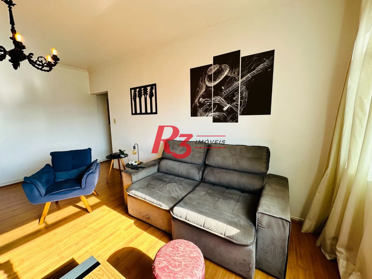 Apartamento com 3 dormitórios à venda, 175 m² por R$ 950.000,00 - Gonzaga - Santos/SP