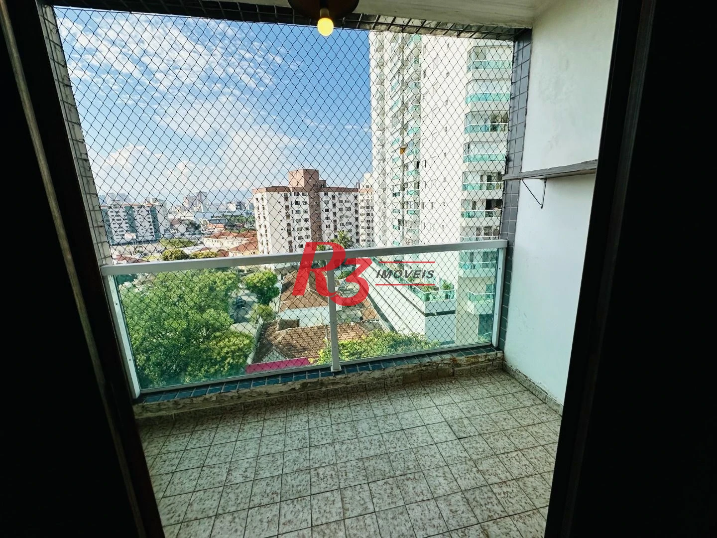 Apartamento com 3 dormitórios à venda, 175 m² por R$ 950.000,00 - Gonzaga - Santos/SP