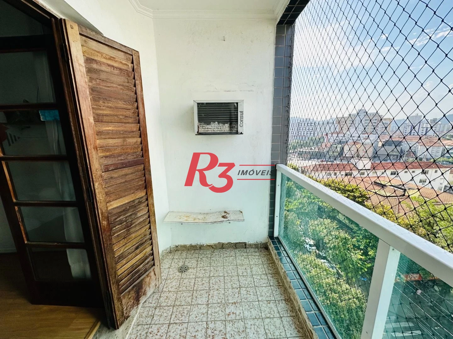Apartamento com 3 dormitórios à venda, 175 m² por R$ 950.000,00 - Gonzaga - Santos/SP