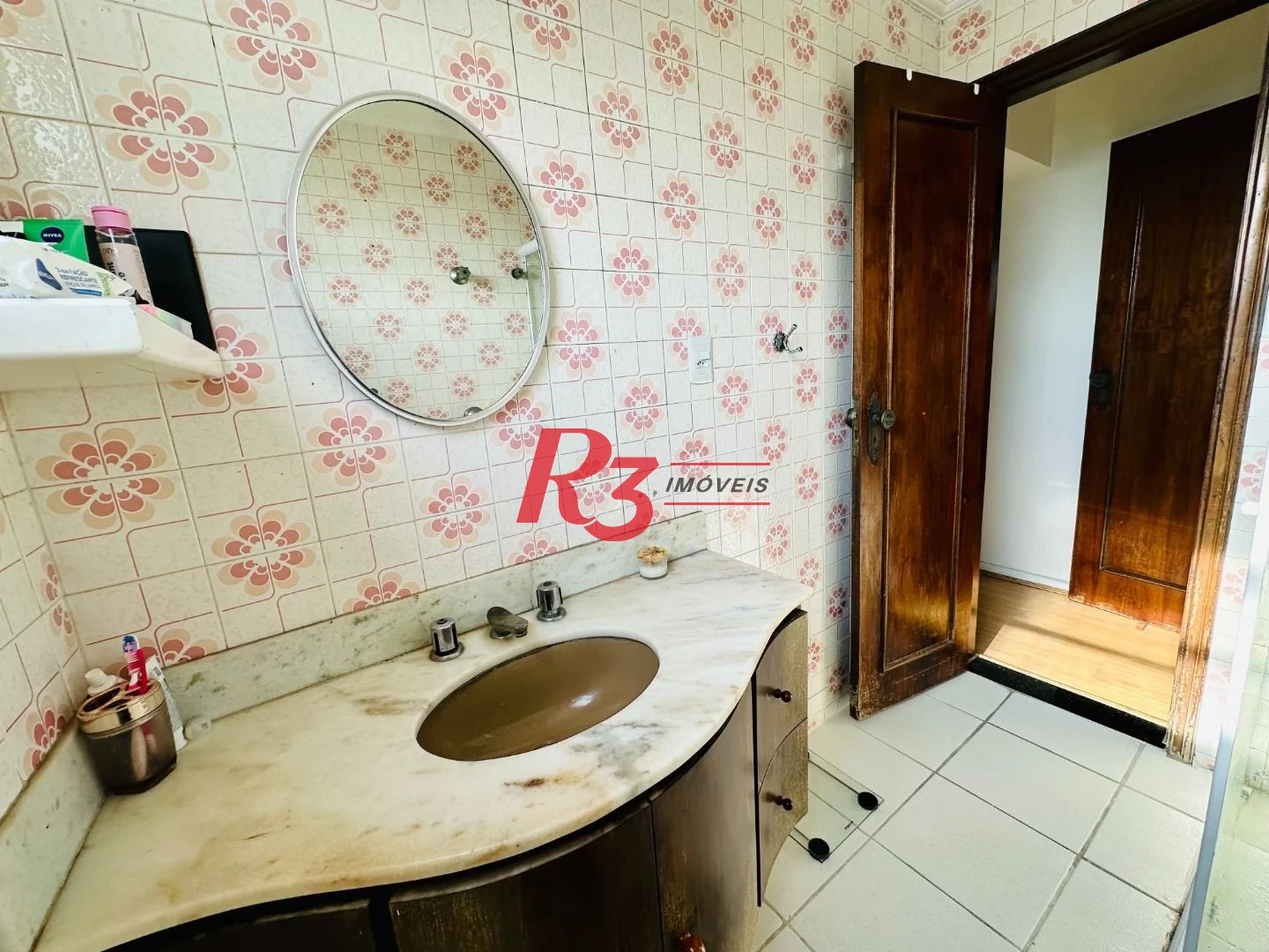 Apartamento com 3 dormitórios à venda, 175 m² por R$ 950.000,00 - Gonzaga - Santos/SP