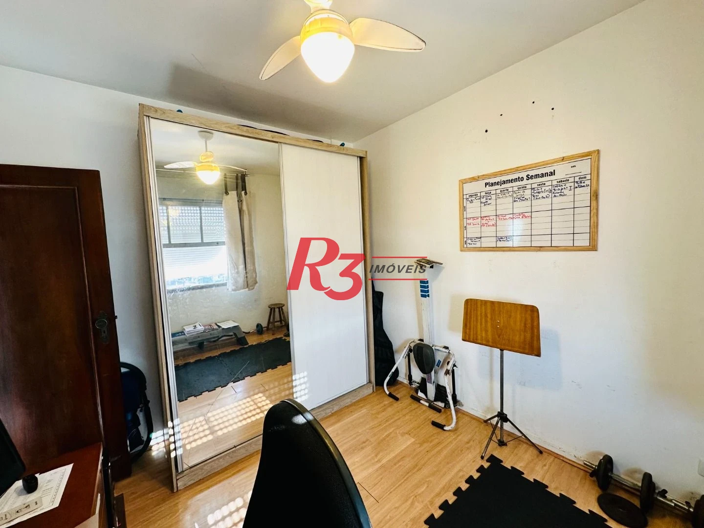 Apartamento com 3 dormitórios à venda, 175 m² por R$ 950.000,00 - Gonzaga - Santos/SP