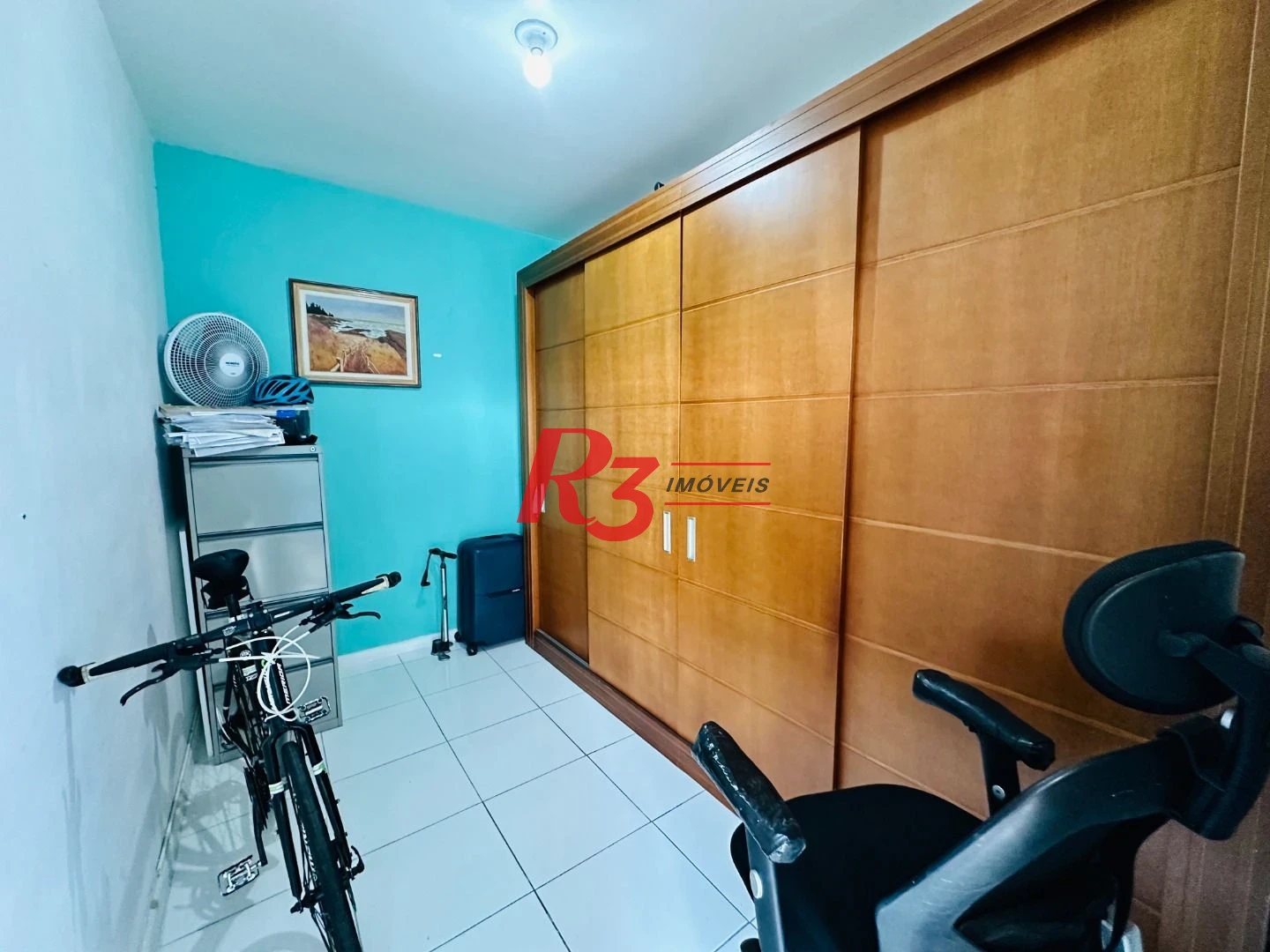 Apartamento com 3 dormitórios à venda, 175 m² por R$ 950.000,00 - Gonzaga - Santos/SP