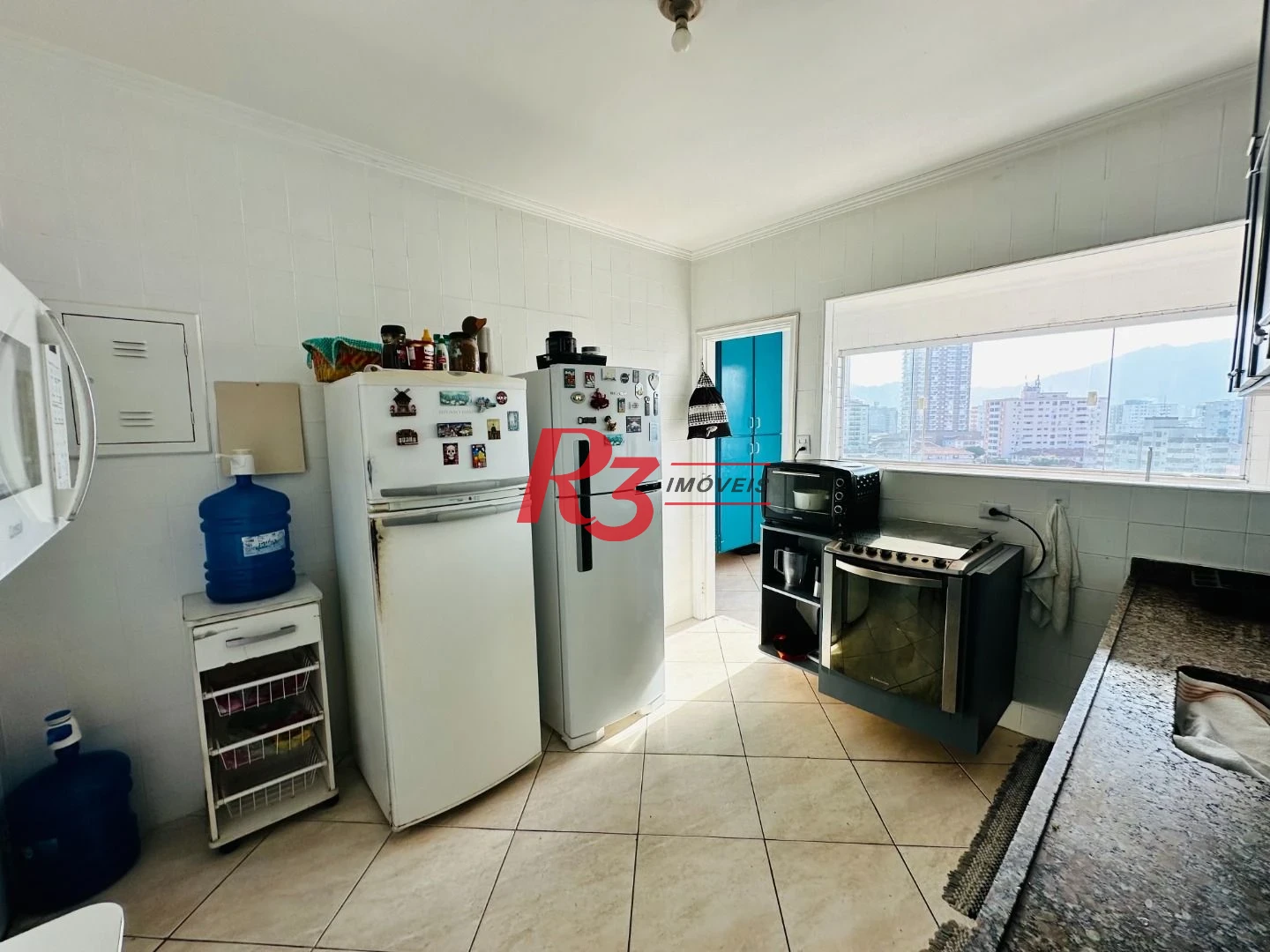 Apartamento com 3 dormitórios à venda, 175 m² por R$ 950.000,00 - Gonzaga - Santos/SP