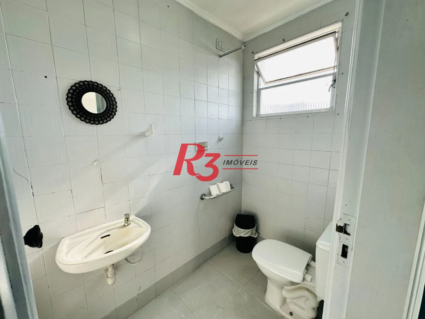 Apartamento com 3 dormitórios à venda, 175 m² por R$ 950.000,00 - Gonzaga - Santos/SP
