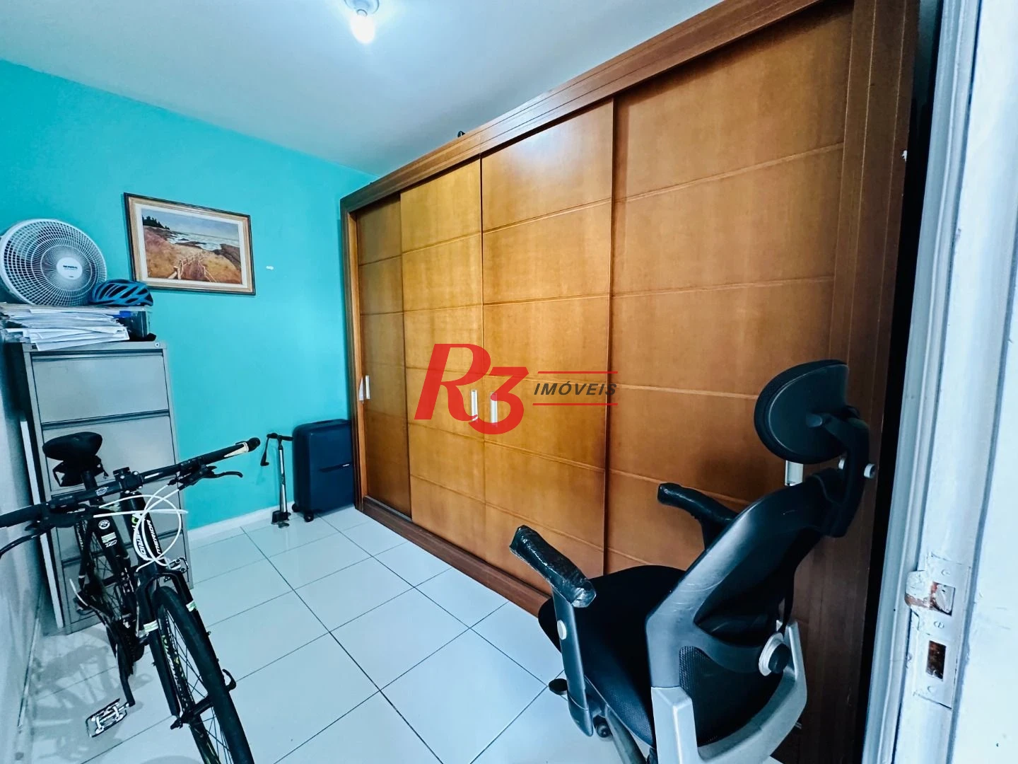 Apartamento com 3 dormitórios à venda, 175 m² por R$ 950.000,00 - Gonzaga - Santos/SP