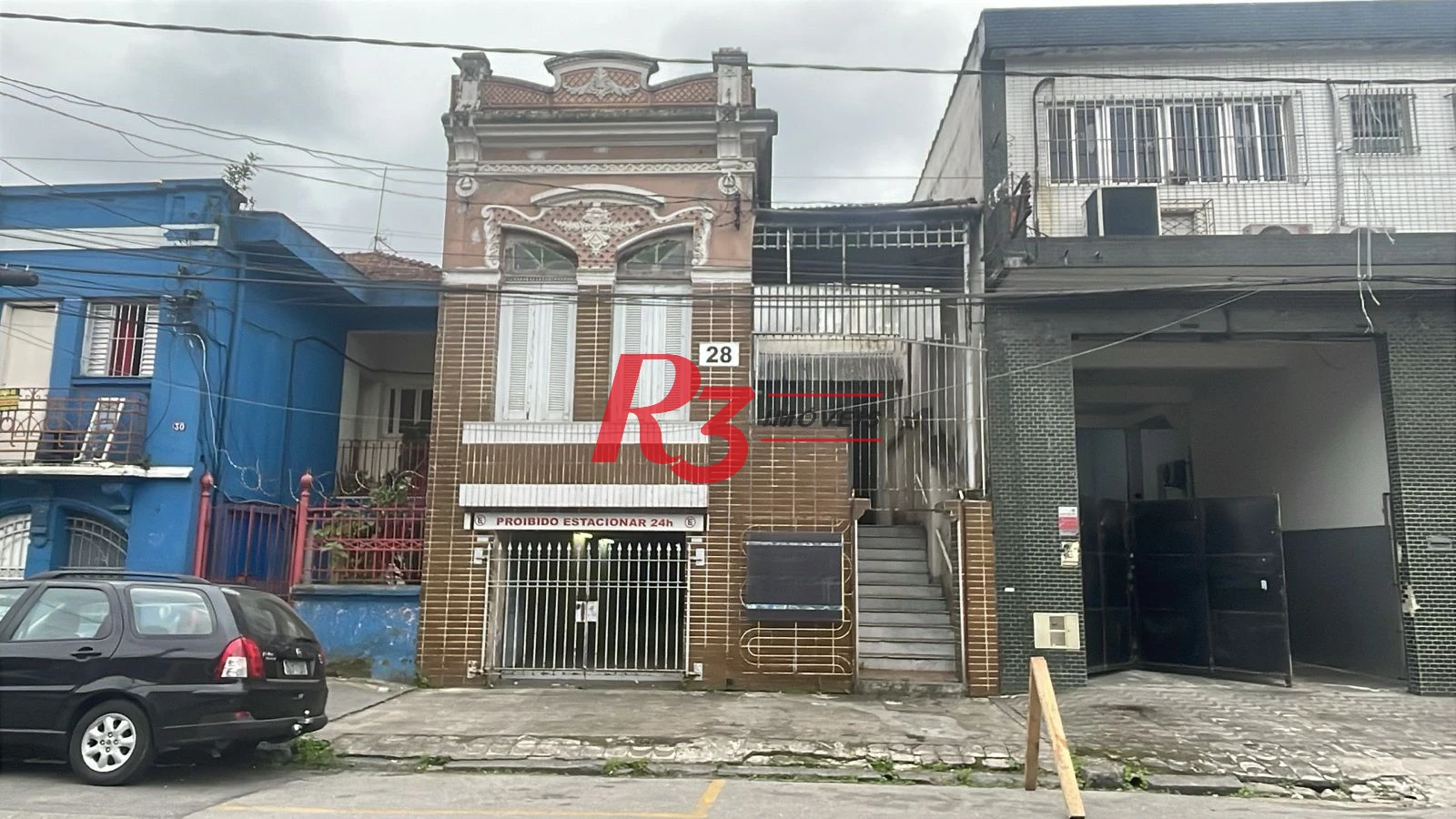 Sobrado com 2 dormitórios à venda, 280 m² por R$ 980.000,00 - Vila Mathias - Santos/SP