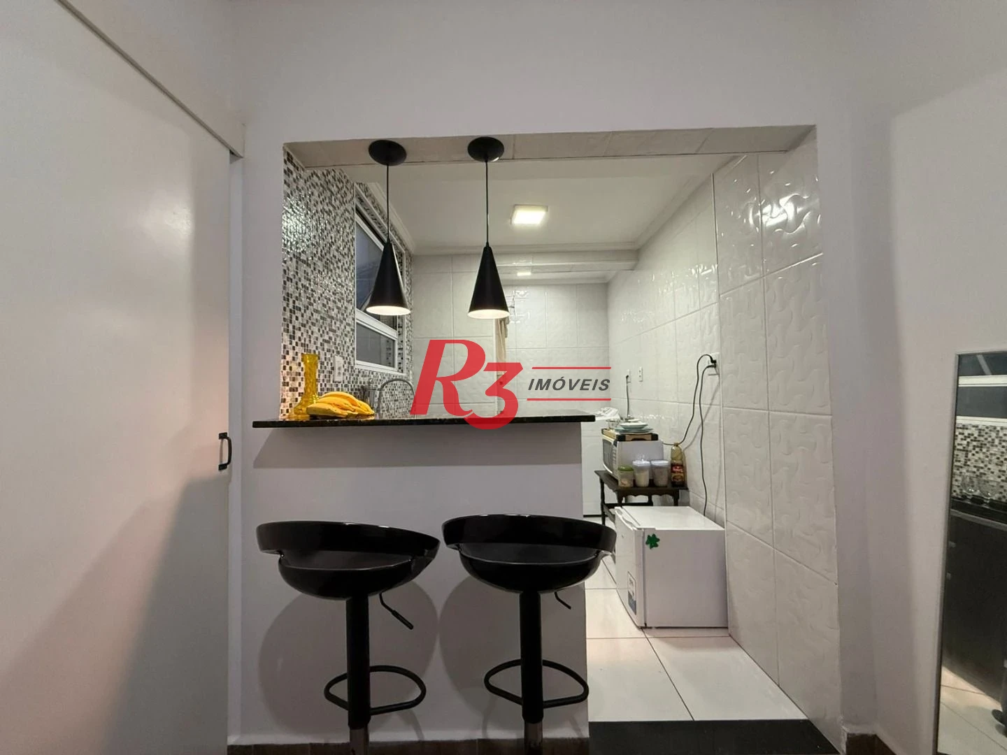 Apartamento com 1 dormitório à venda, 35 m² por R$ 325.000,00 - Gonzaga - Santos/SP