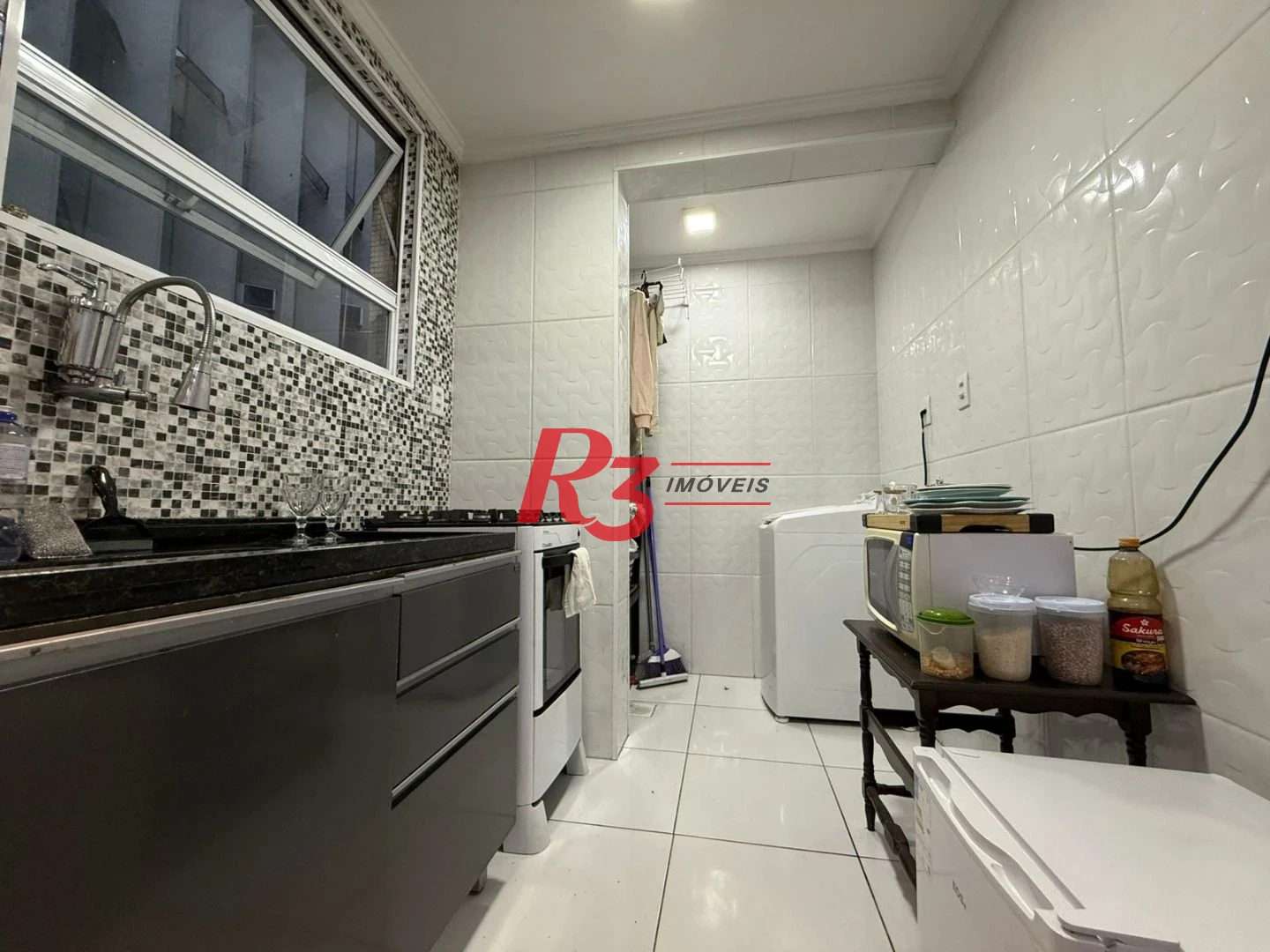 Apartamento com 1 dormitório à venda, 35 m² por R$ 325.000,00 - Gonzaga - Santos/SP