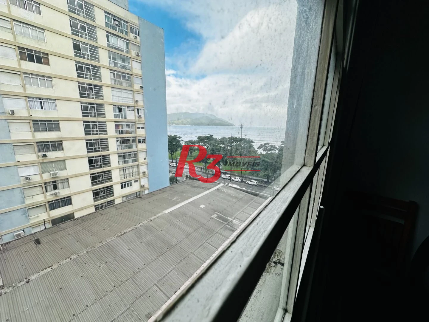 Apartamento com 2 dormitórios para alugar, 65 m² por R$ 3.000,02/mês - Boqueirão - Santos/SP