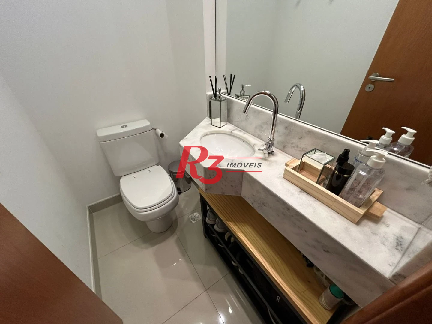 Apartamento na Vila Mathias com 59m²