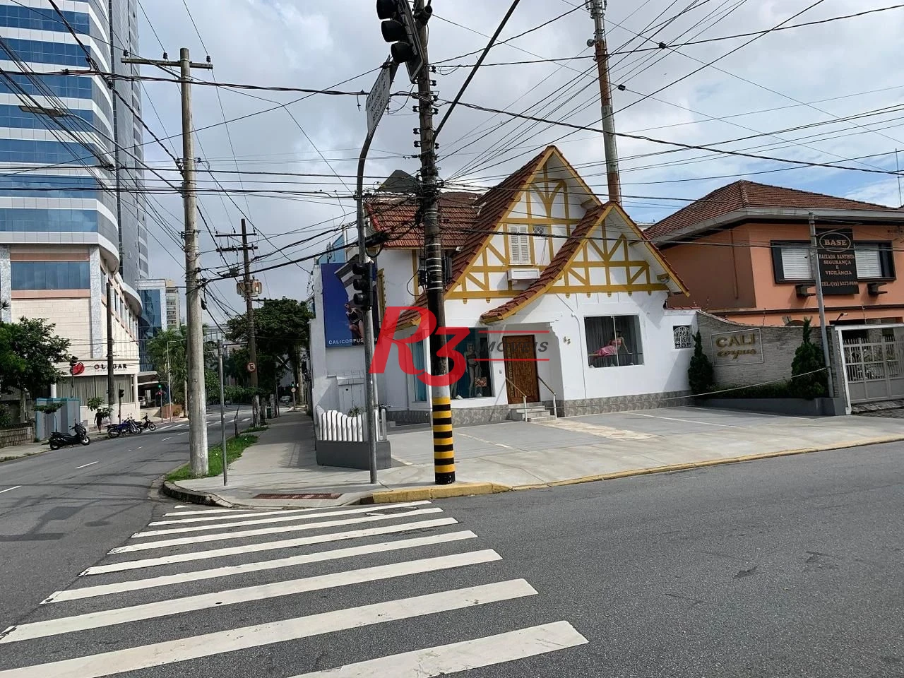 Casa Comercial - Aparecida