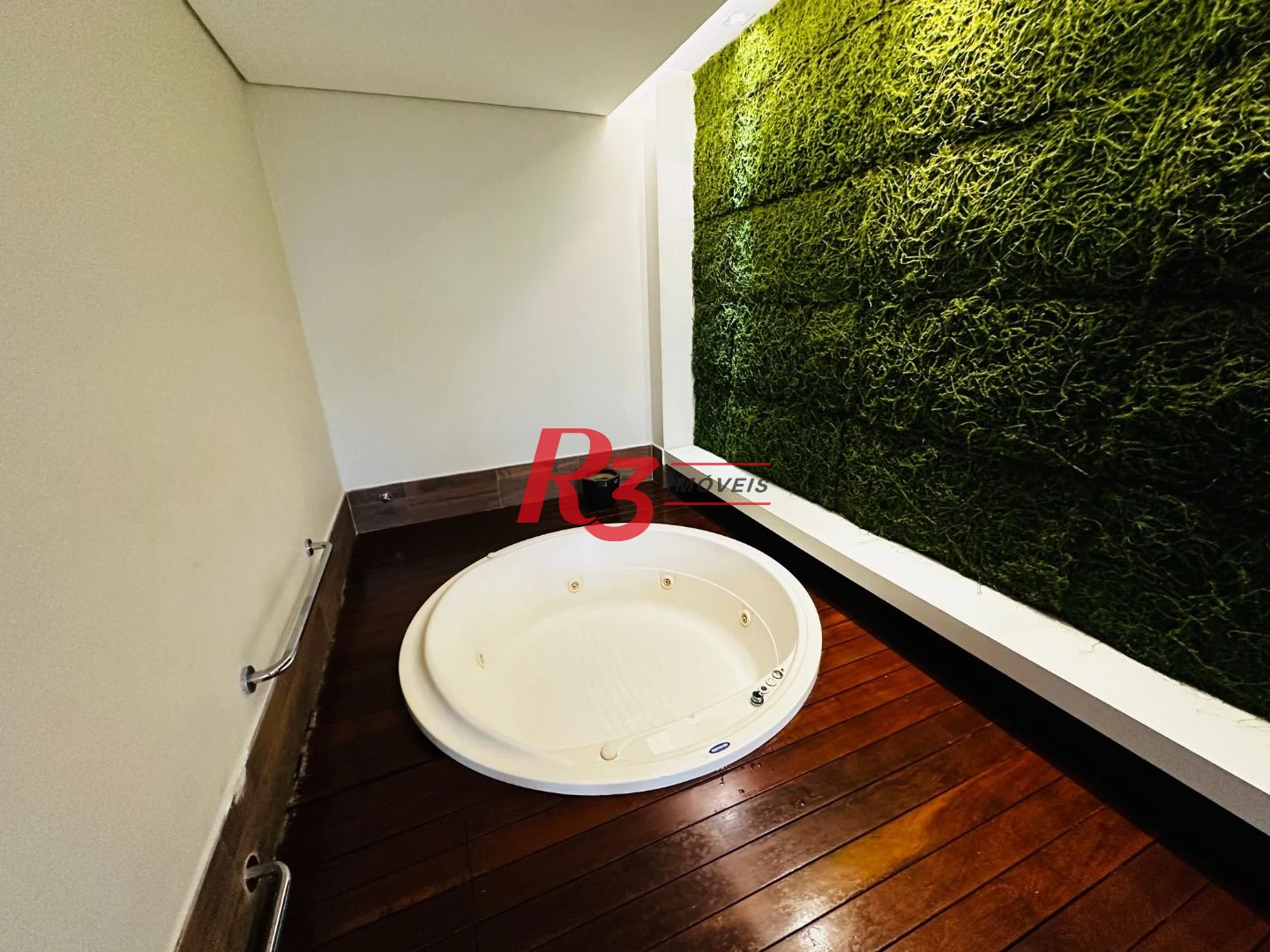 Apartamento com 1 dormitório para alugar, 47 m² por R$ 4.300,00/mês - Boqueirão - Santos/SP
