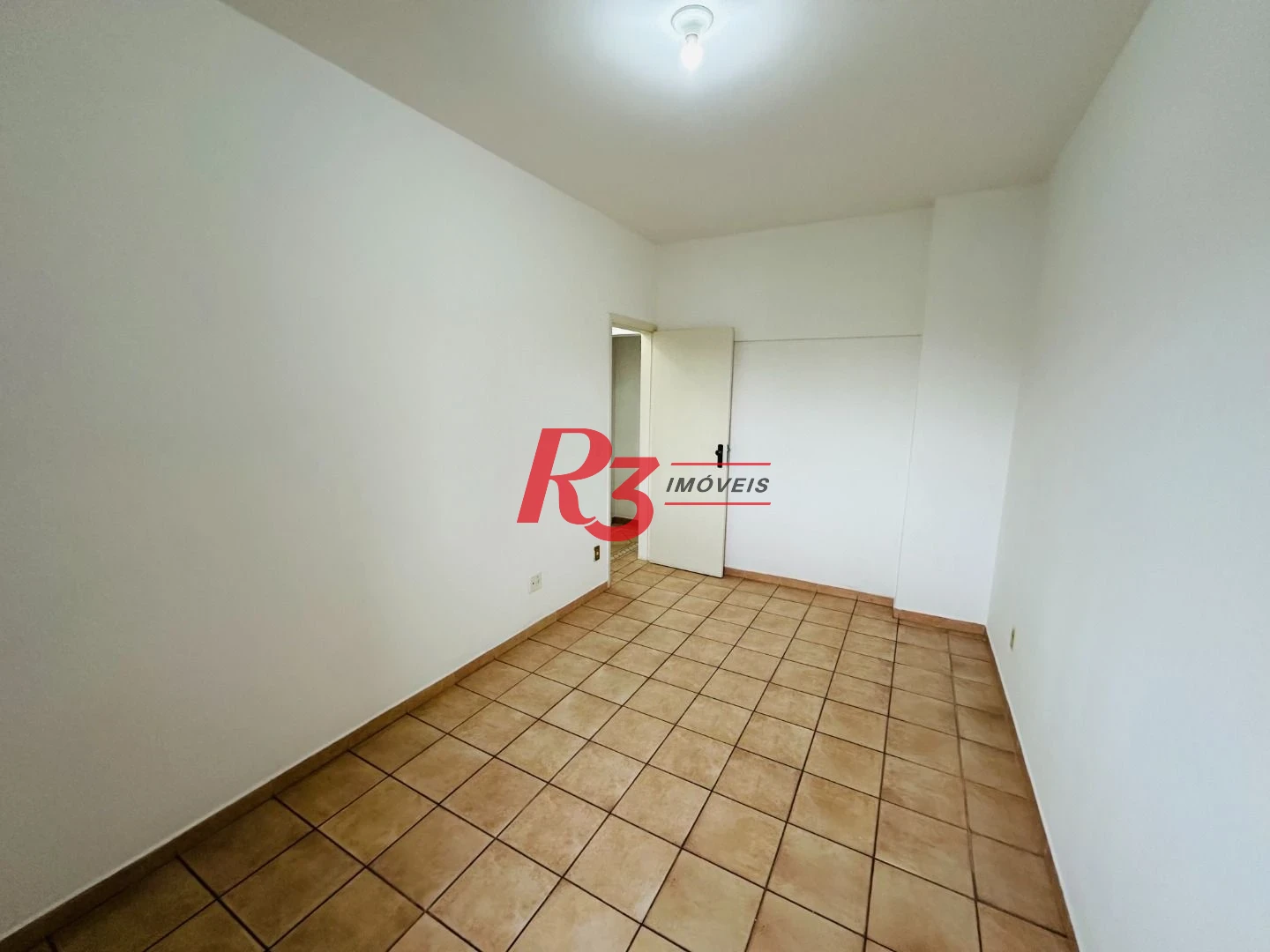 Apartamento com 2 dormitórios à venda, 93 m² por R$ 610.000,00 - Embaré - Santos/SP