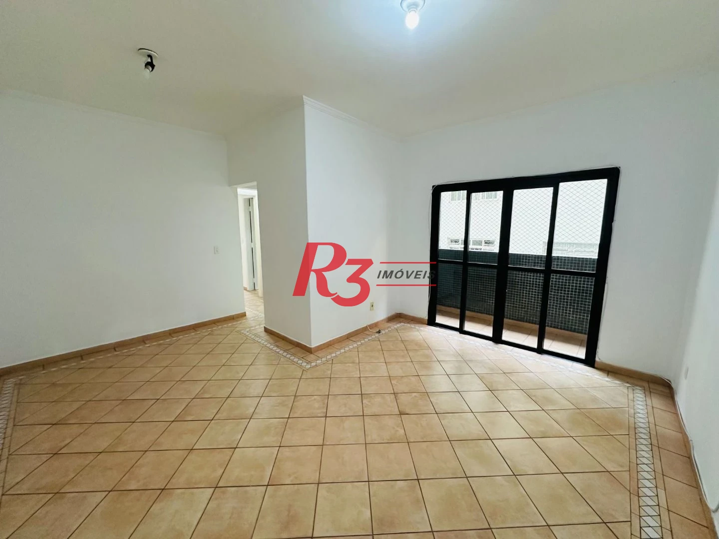 Apartamento com 2 dormitórios à venda, 93 m² por R$ 610.000,00 - Embaré - Santos/SP