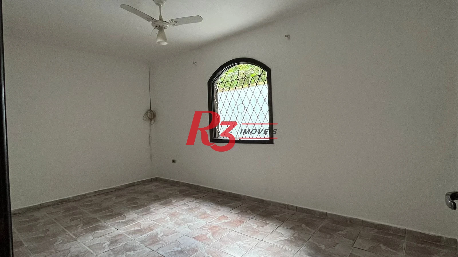 Casa com 2 dormitórios para alugar, 114 m² por R$ 3.500,00/mês - Marapé - Santos/SP