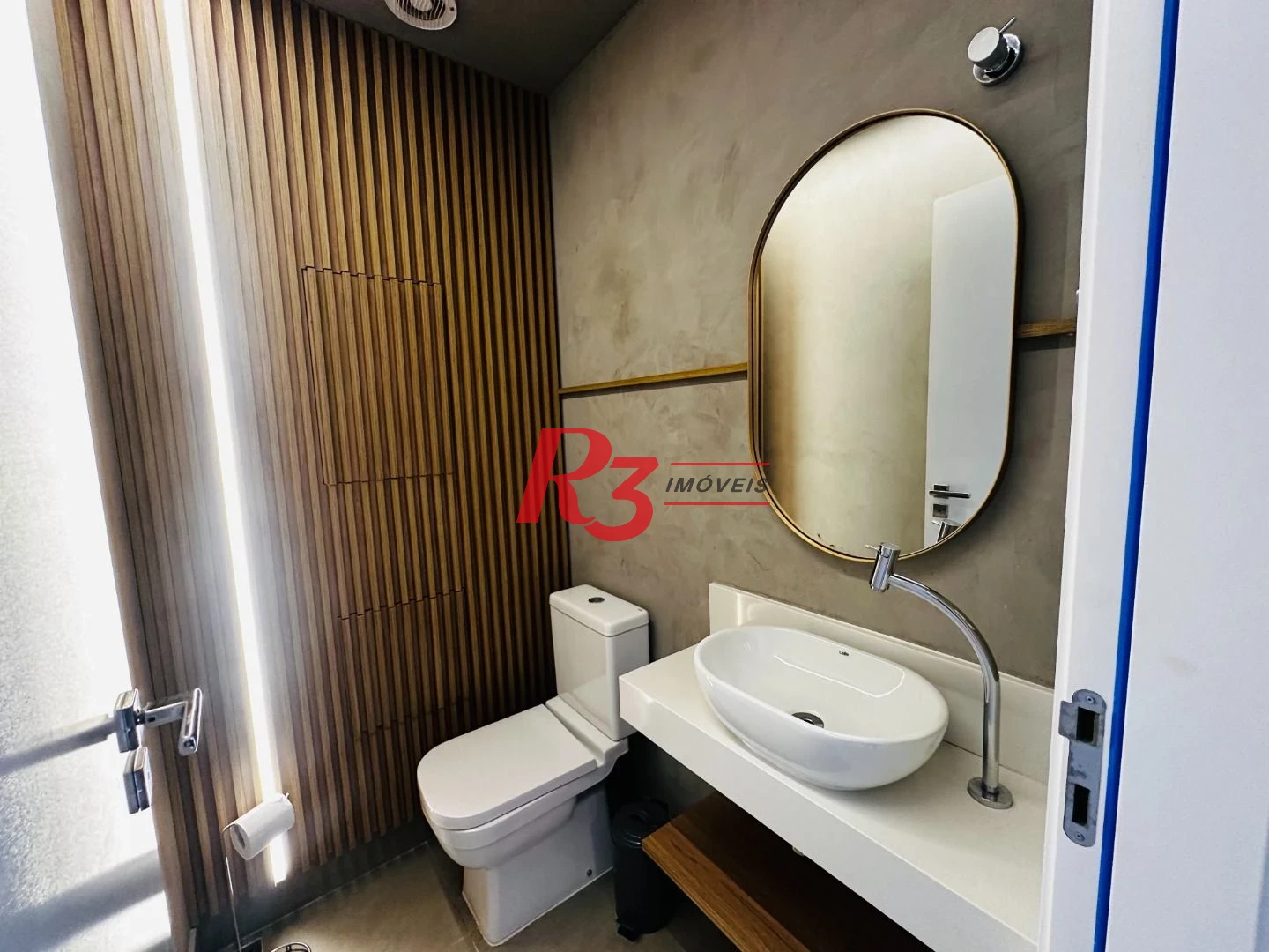 Apartamento com 1 dormitório para alugar, 54 m² por R$ 6.000,02/mês - Boqueirão - Santos/SP