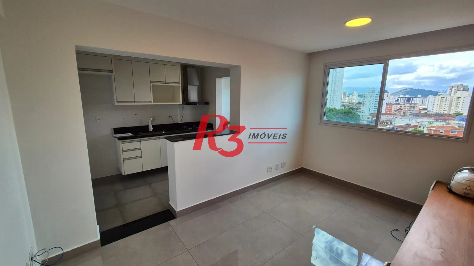 Apartamento com 1 dormitório para alugar, 42 m² por R$ 3.000,00/mês - Marapé - Santos/SP