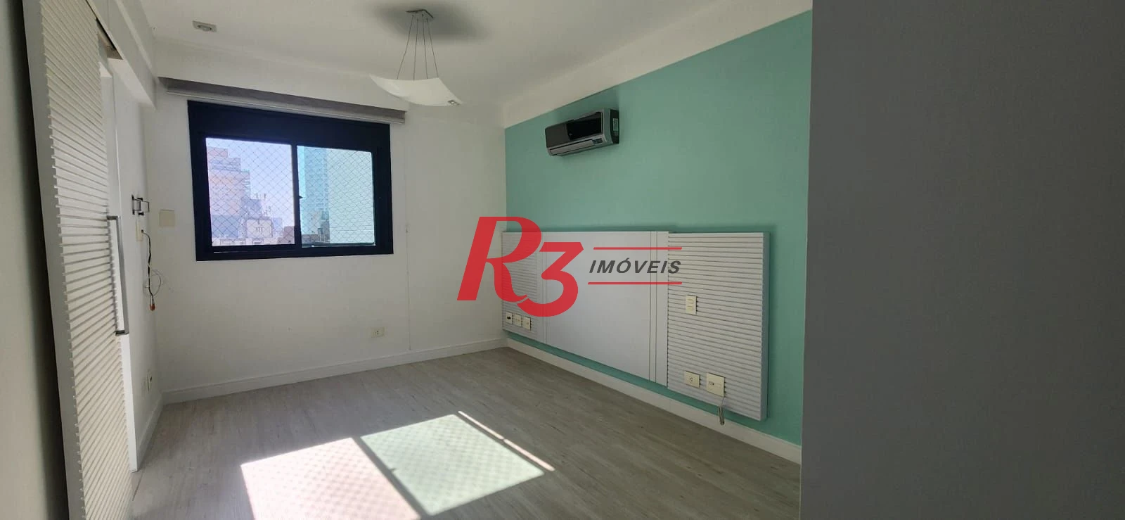 Apartamento com 3 dormitórios para alugar, 133 m² por R$ 9.800,02/mês - Boqueirão - Santos/SP