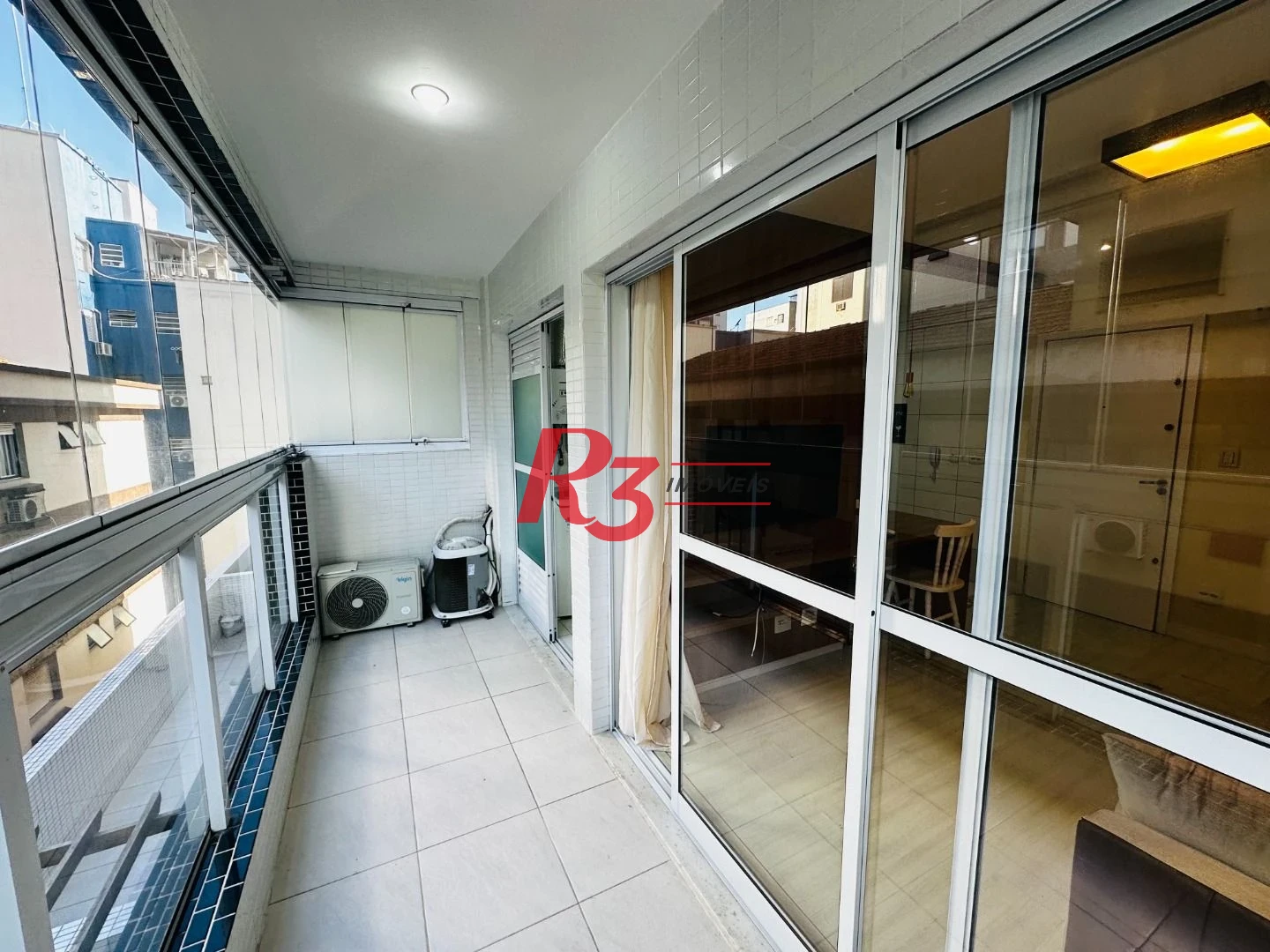 Apartamento com 1 dormitório, 44 m² - venda por R$ 650.000,00 ou aluguel por R$ 4.300,00/mês - Ponta da Praia - Santos/SP