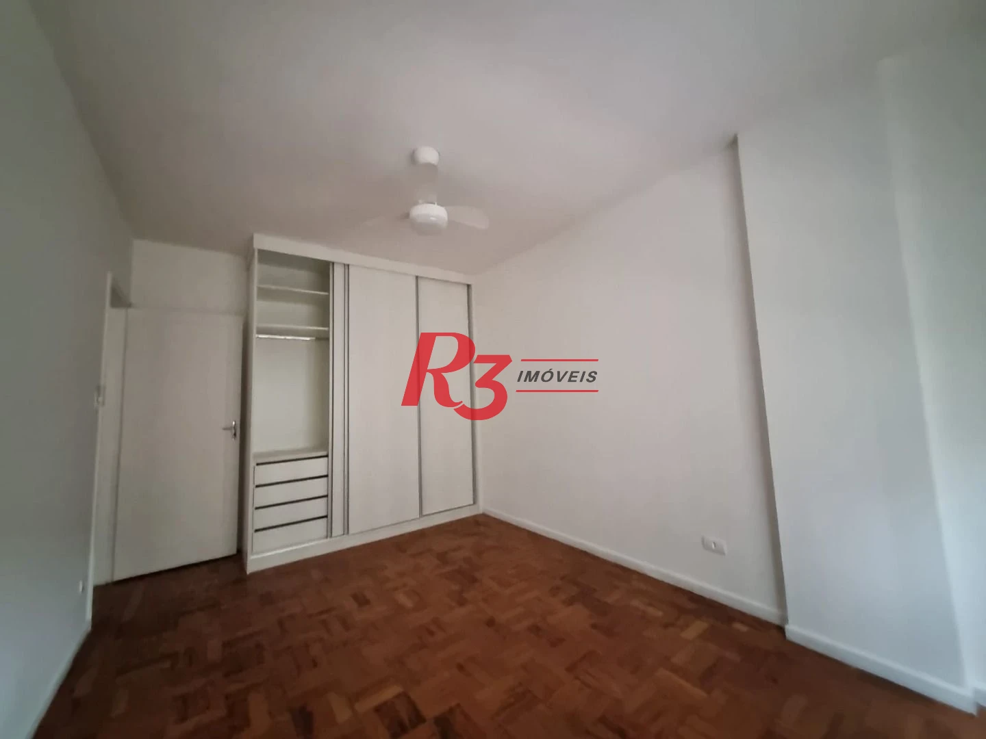 Apartamento com 2 dormitórios para alugar, 90 m² por R$ 5.100,02/mês - Gonzaga - Santos/SP