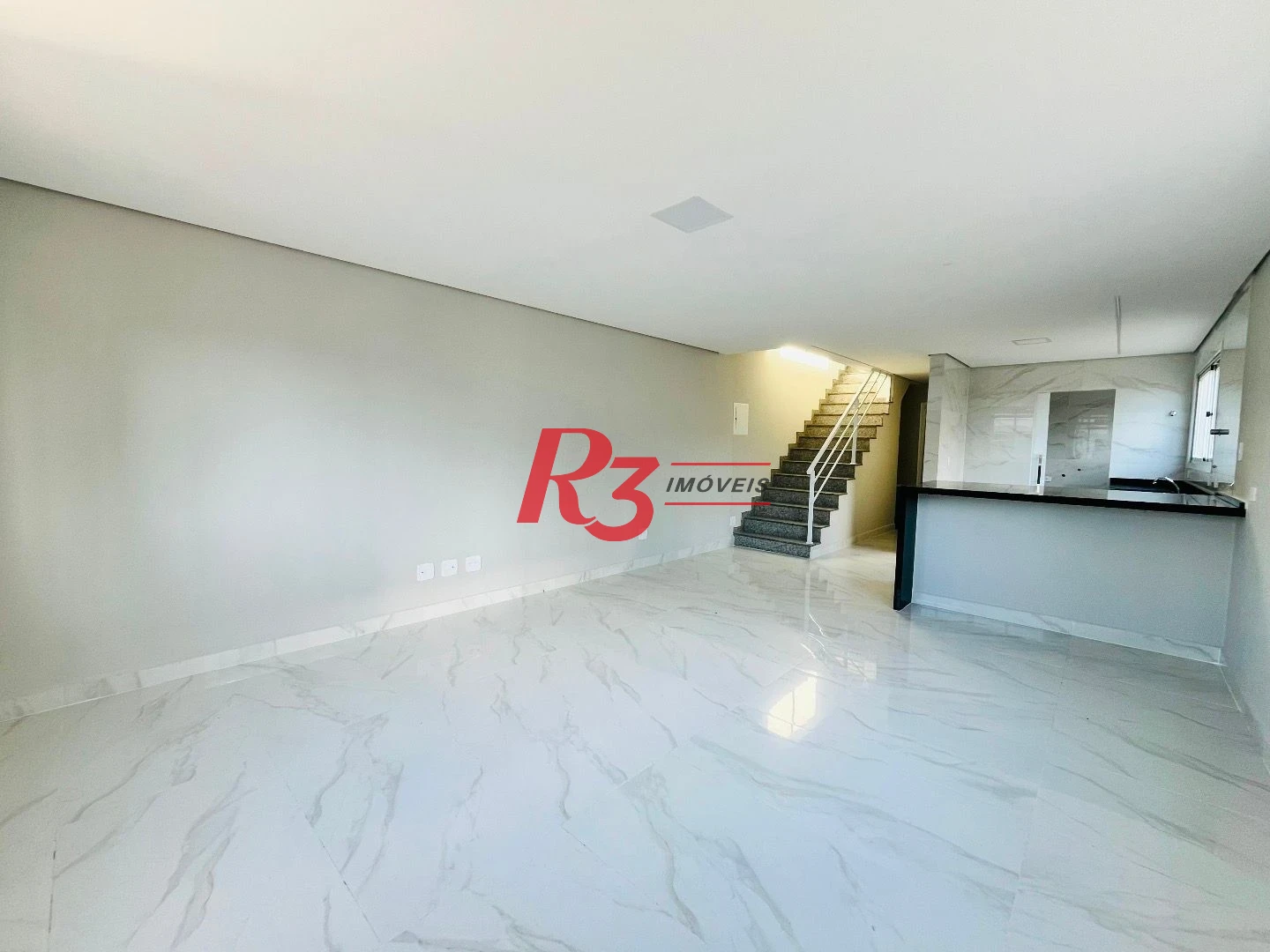 Casa com 3 dormitórios à venda, 176 m² por R$ 1.600.000,00 - Boqueirão - Santos/SP