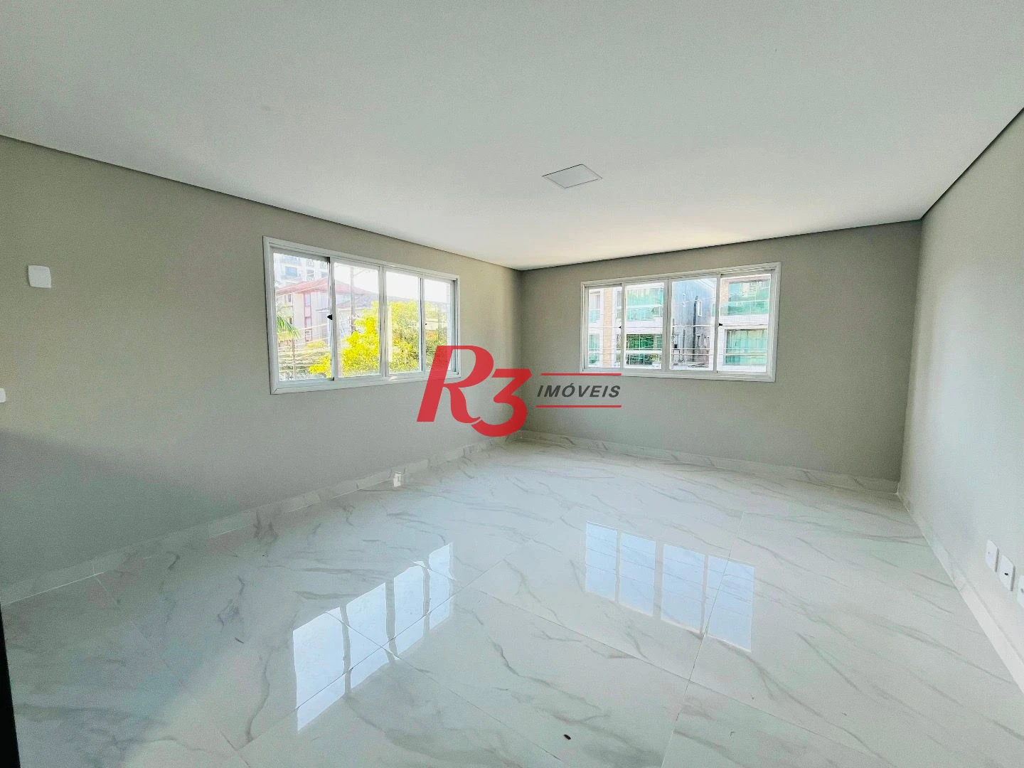 Casa com 3 dormitórios à venda, 176 m² por R$ 1.600.000,00 - Boqueirão - Santos/SP