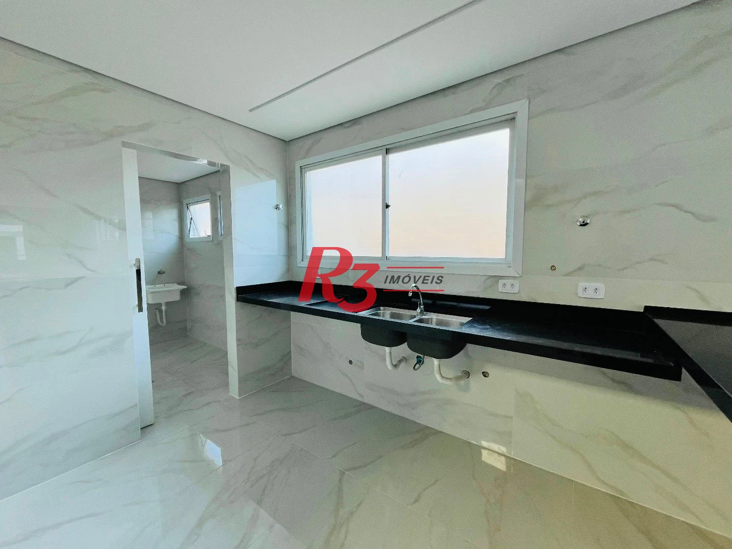 Casa com 3 dormitórios à venda, 176 m² por R$ 1.600.000,00 - Boqueirão - Santos/SP