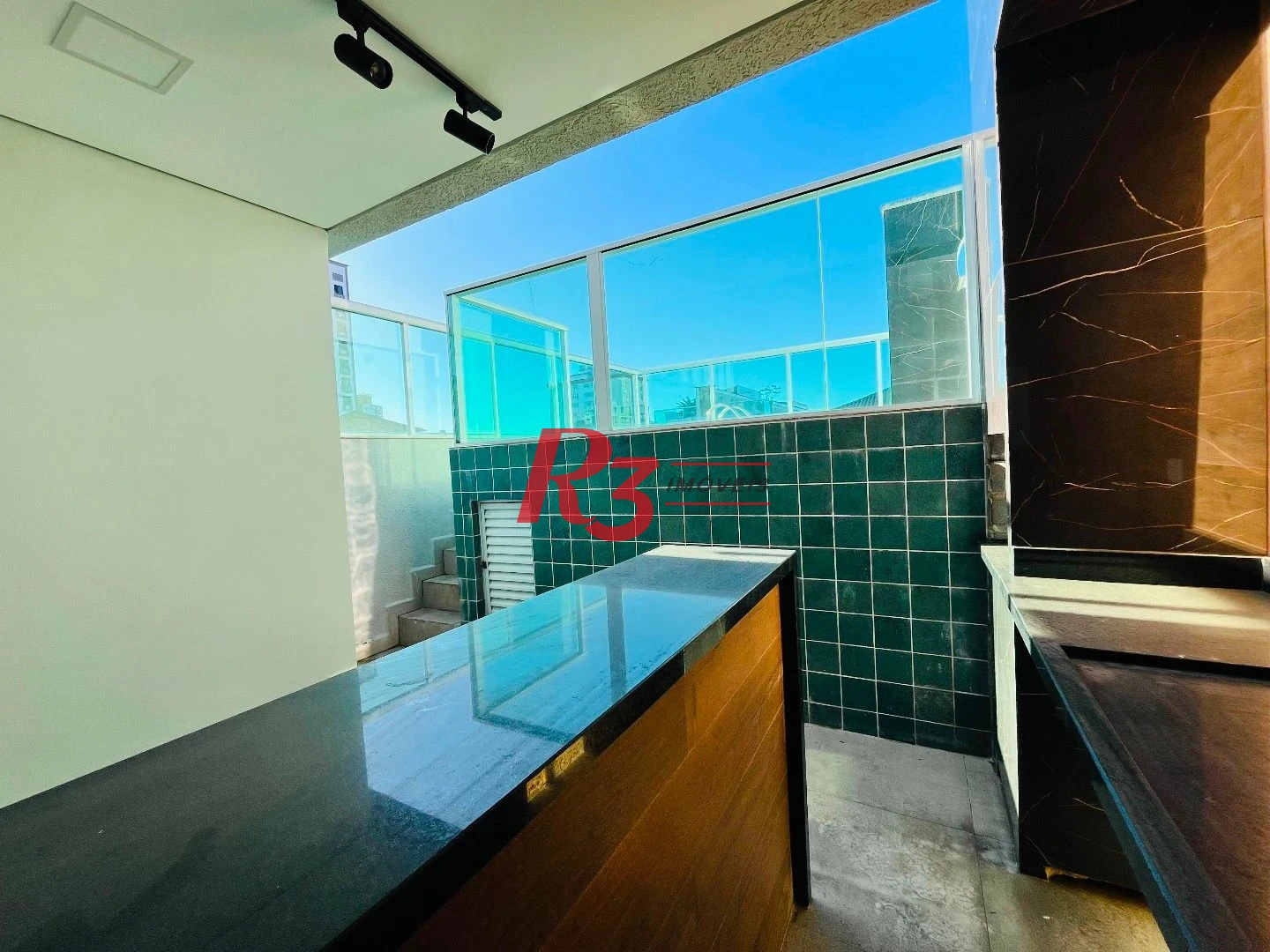 Casa com 3 dormitórios à venda, 176 m² por R$ 1.600.000,00 - Boqueirão - Santos/SP
