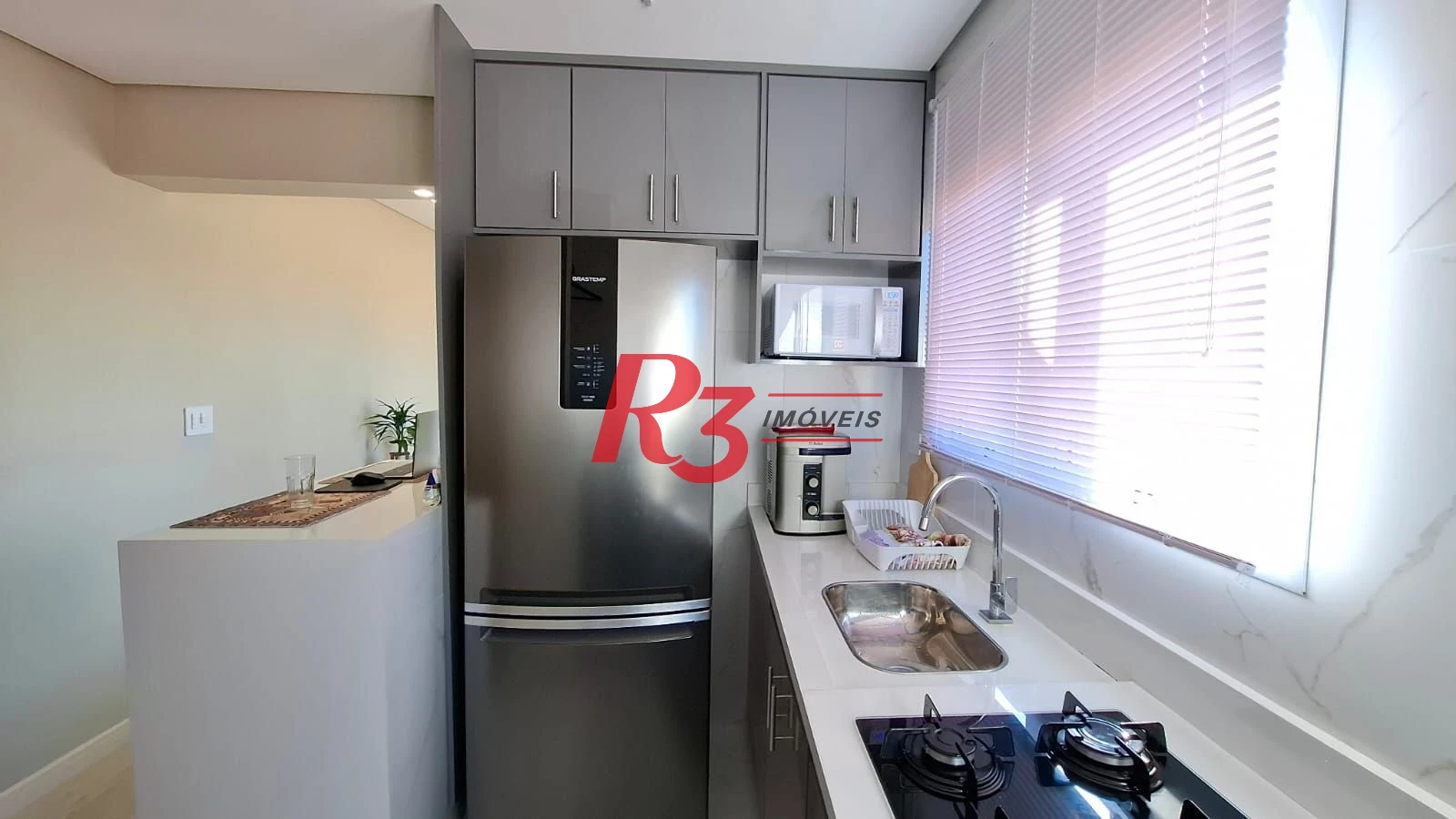 Apartamento com 2 dormitórios à venda, 54 m² por R$ 525.000,00 - Campo Grande - Santos/SP