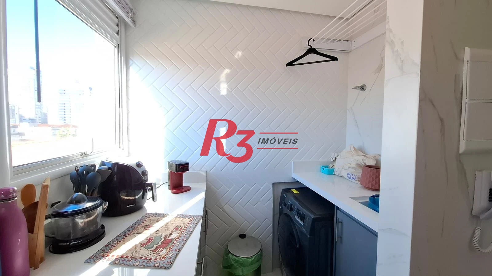 Apartamento com 2 dormitórios à venda, 54 m² por R$ 525.000,00 - Campo Grande - Santos/SP