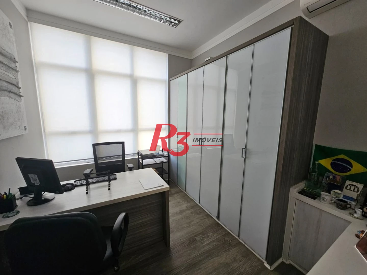 Andar Corporativo à venda, 306 m² por R$ 1.300.000,00 - Vila Matias - Santos/SP