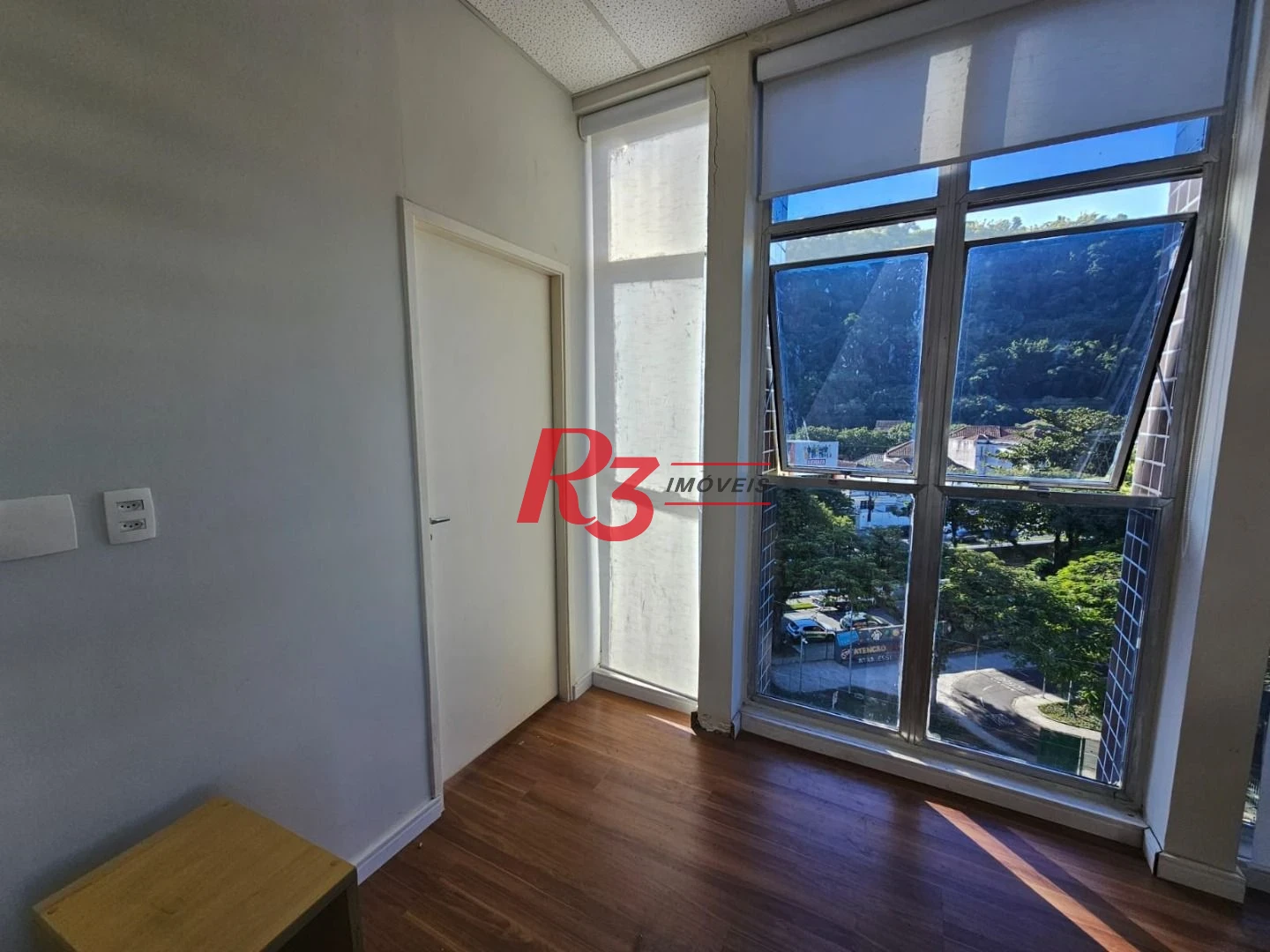 Andar Corporativo à venda, 306 m² por R$ 1.000.000,00 - Vila Matias - Santos/SP
